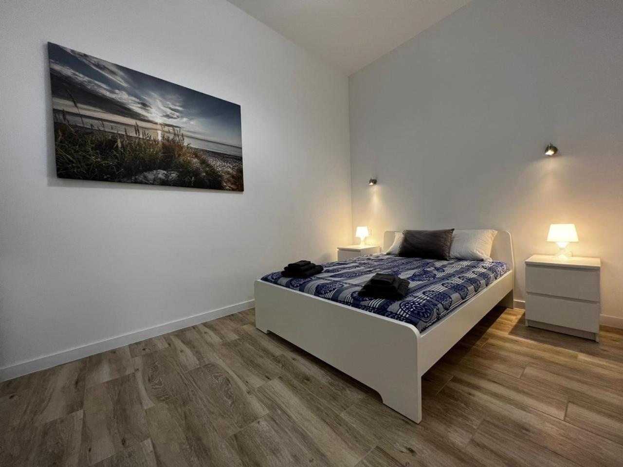 Aparthotel Rodrigues 15 Walencja Zewnętrze zdjęcie