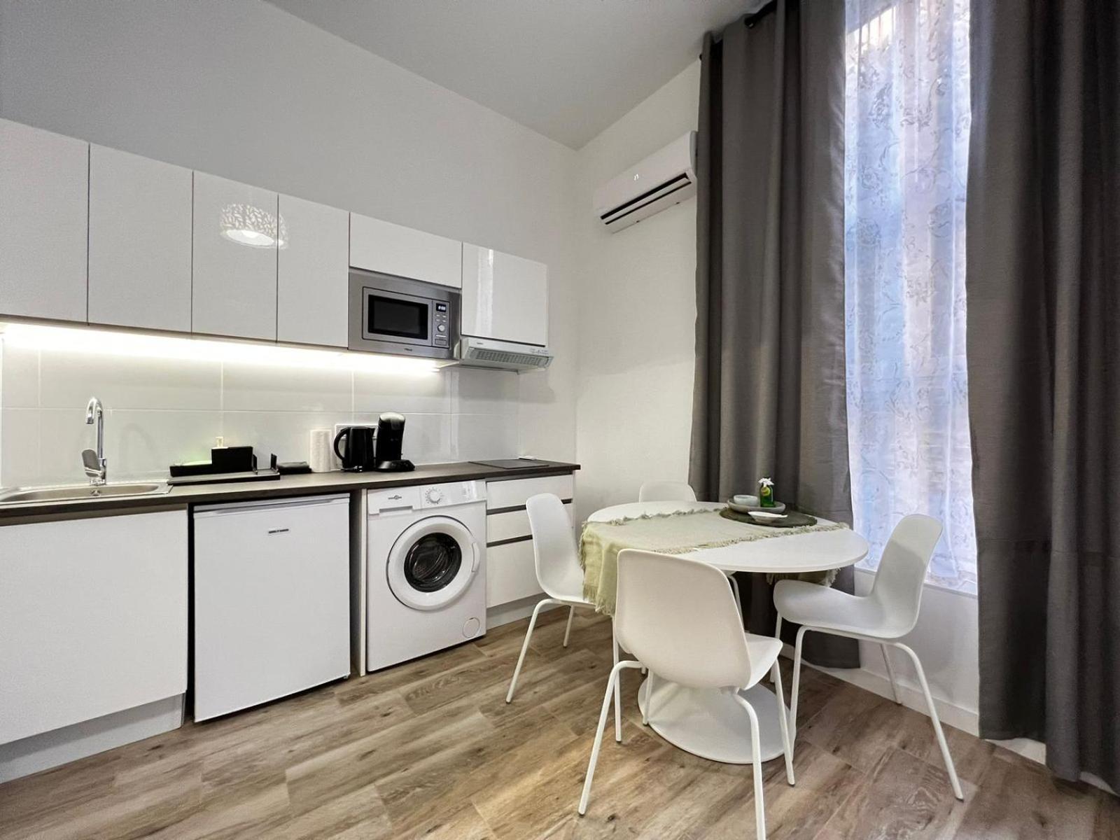 Aparthotel Rodrigues 15 Walencja Zewnętrze zdjęcie